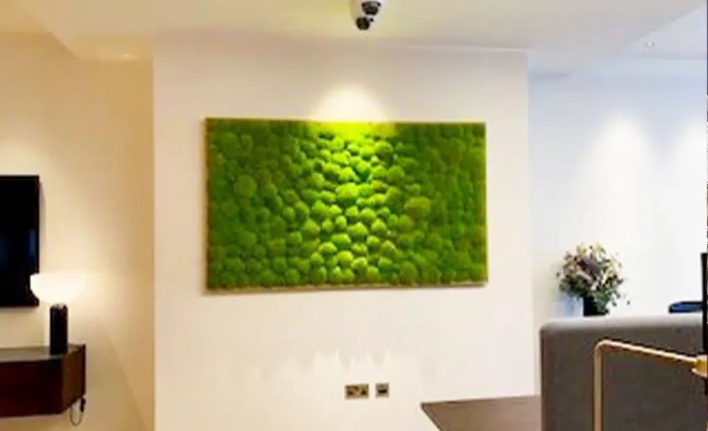 Projektfoto — Amanda Lovett · Azure Hotel London